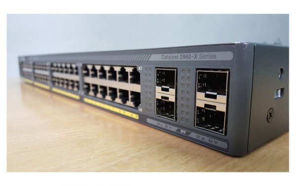 Switch Cisco 2960X-48FPS-L Catalyst série 2960-X